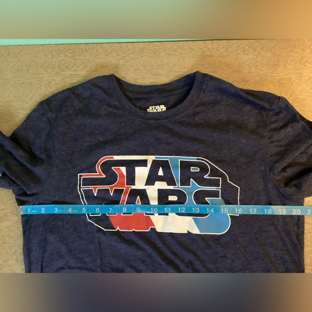 Star Wars x Family Fun Logo Mens Tee Size Medium EUC - Picture 5 of 8